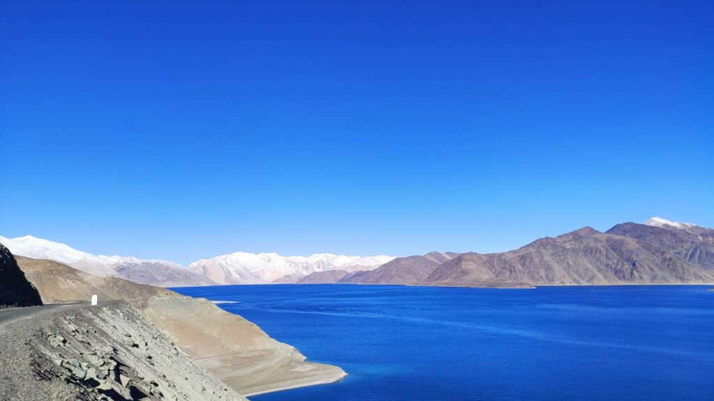 Astro Retreat at Pangong Lake