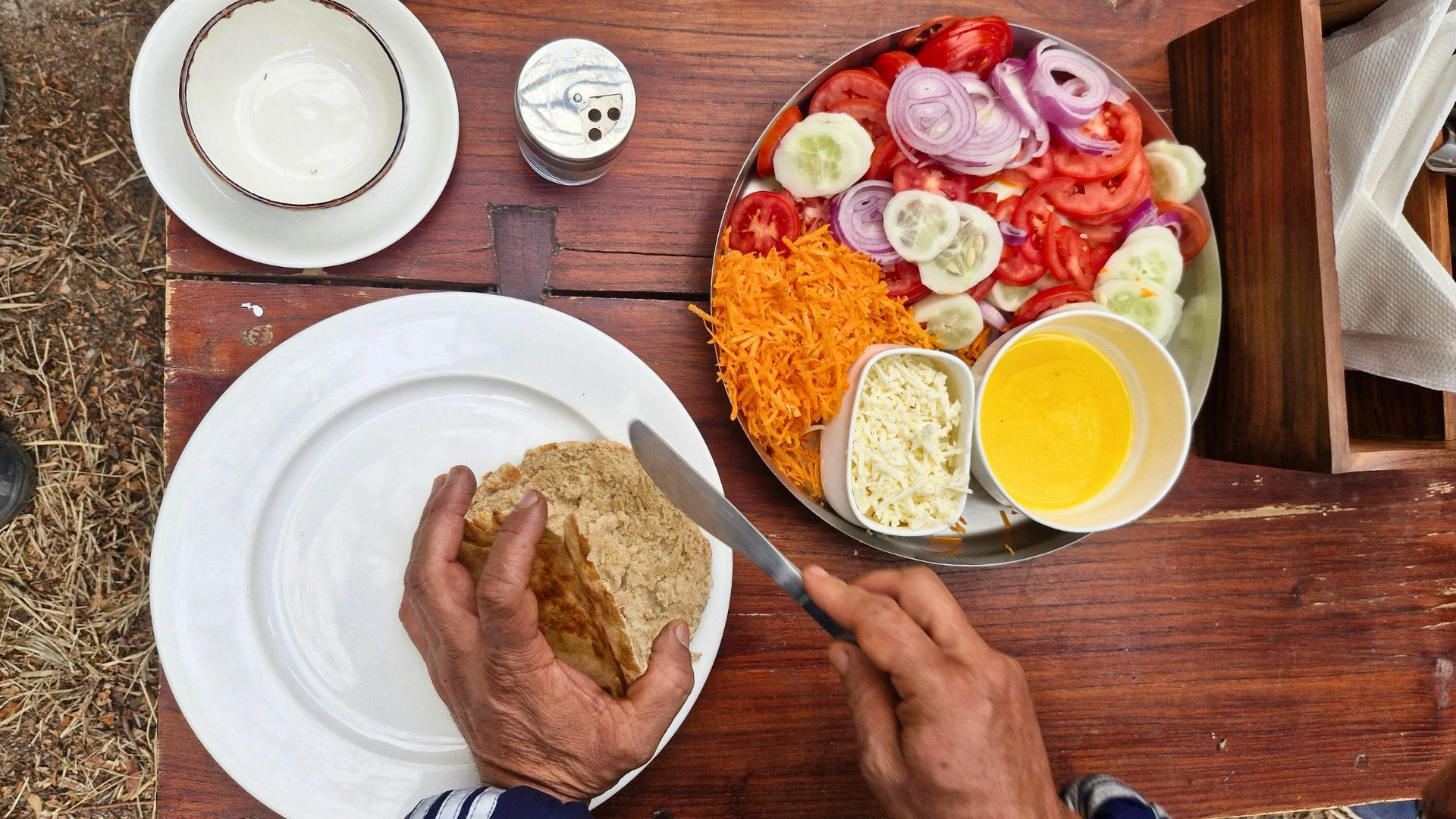 Live Gastronomy demonstration of making fusion food (Khambir Sandwich)